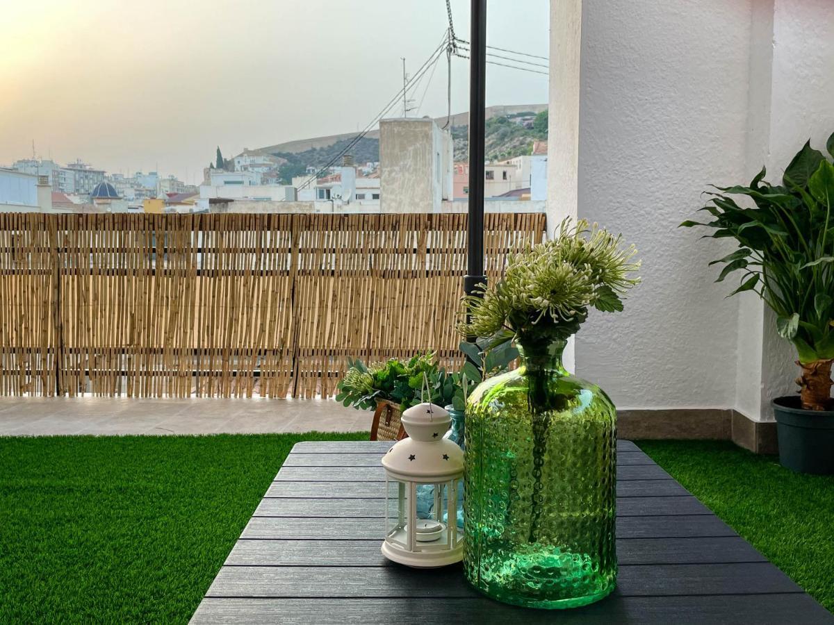 La Terraza. Vistas Al Castillo A 1 Min. De La Playa Alicante Exterior foto